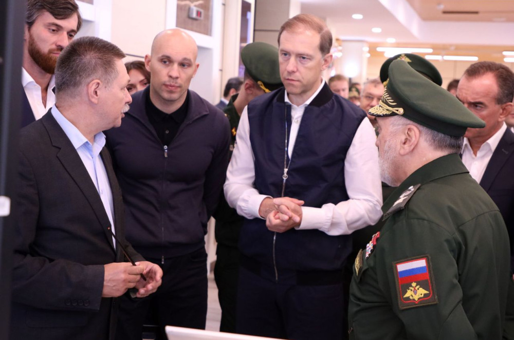 стратегическая сессия в Военном инновационном технополисе «ЭРА» Минобороны России - фото - 4