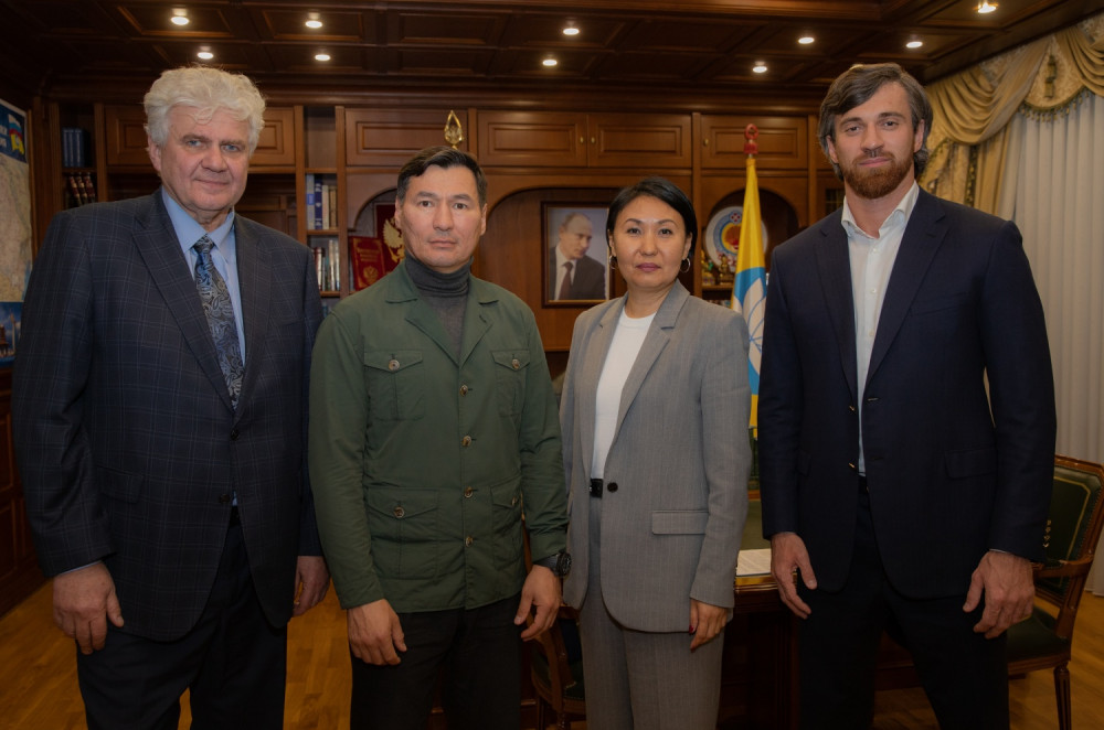 встреча с Главой Республики Калмыкия - фото - 2